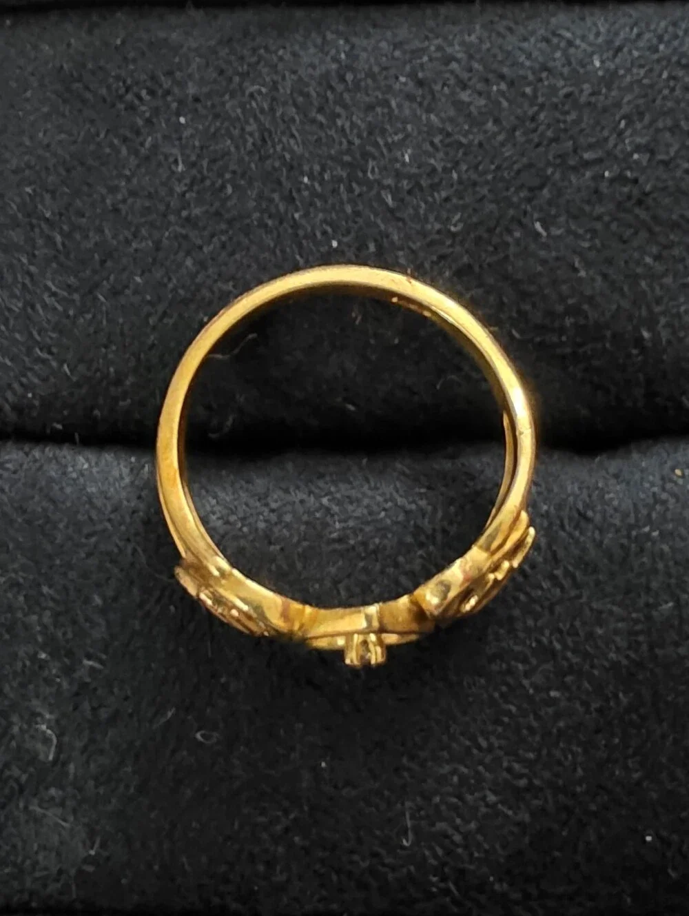10k Diamond Blackhills Yellow Gold Ring (Vintage)